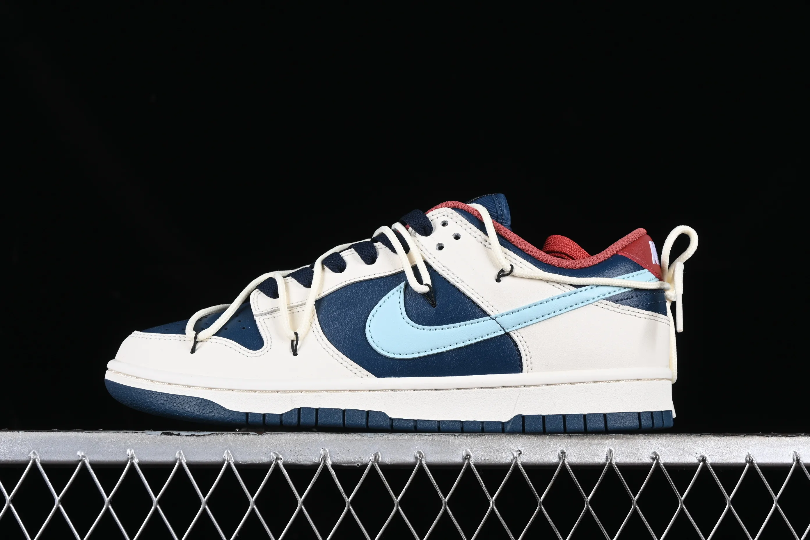 All categories Nk SB Dunk series Nk SB Dunk Low low-top sneakers J version Nk Dunk Low Retro customized version deconstructed strap low-top casual sneakers DD1503-602
